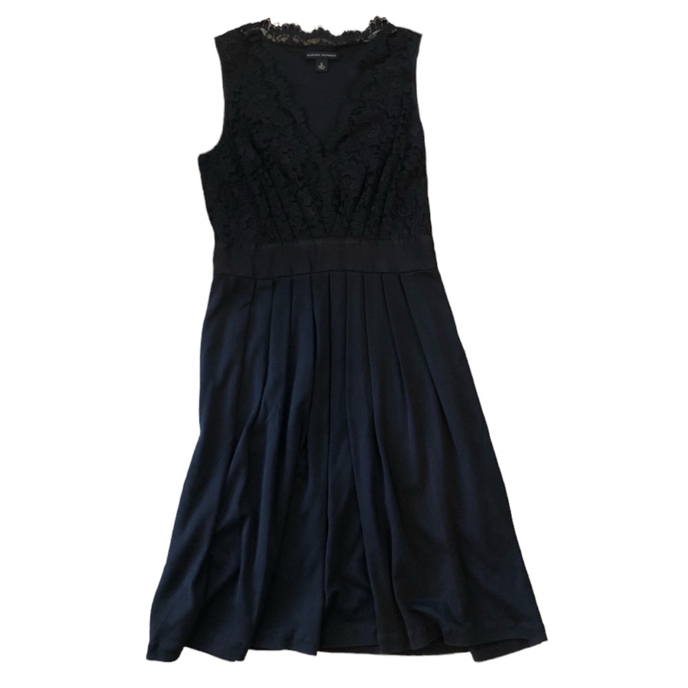 Banana Republic Black Lace and Knit party dress size 6
